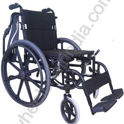 Heavy duty wheelchair