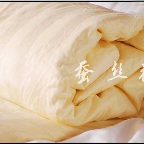 Silk comforter set