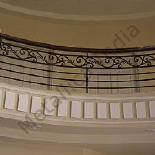Balcony railings