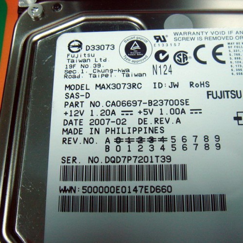 Hard drive fujitsu max3073rc  ca06697-b23700se