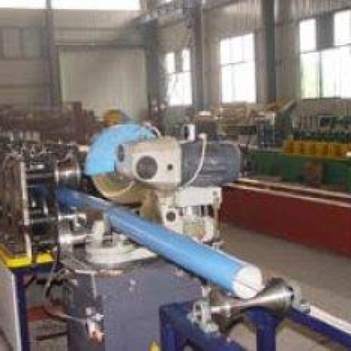 Round pipe roll forming machine