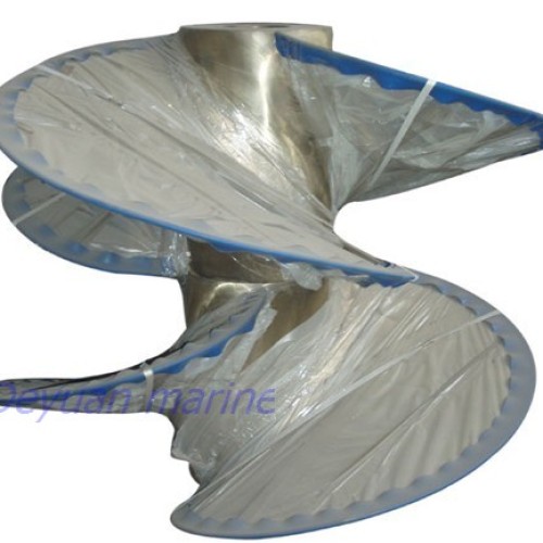 3 blade big developed area ratio propeller