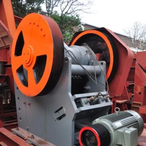 2012 new european type jaw crusher