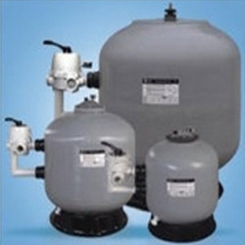 Swimming pool filters with side mounted mpv