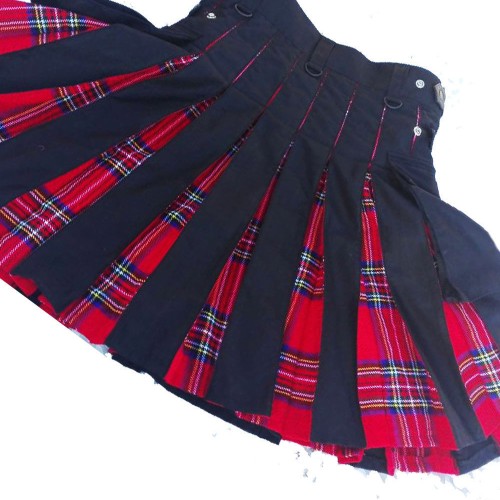 Men scottish kilt two toned kilts where there's a box pleat and a second color inside it