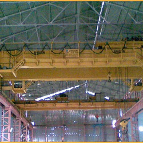 Turbine hall cranes