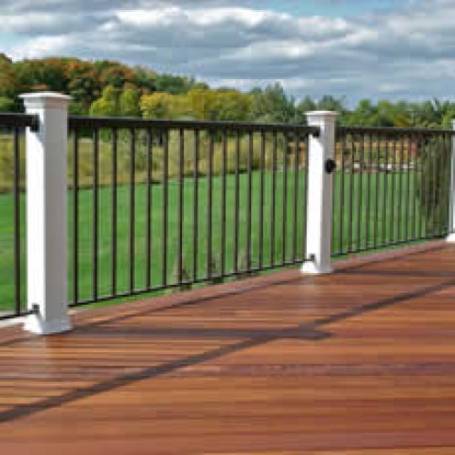 Wire deck railing