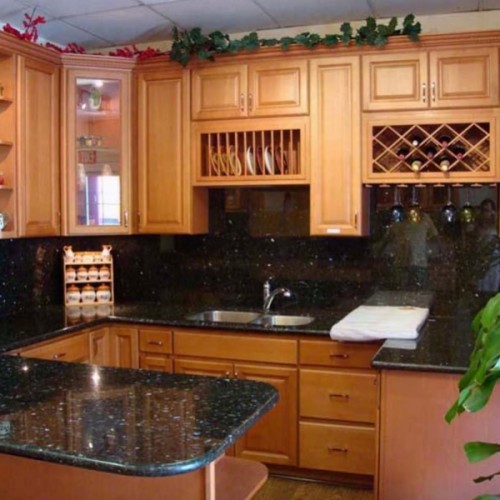 Solid Wood Kitchen Cabinet