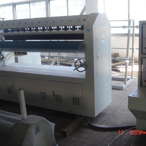 Ultrasonic quilting machine