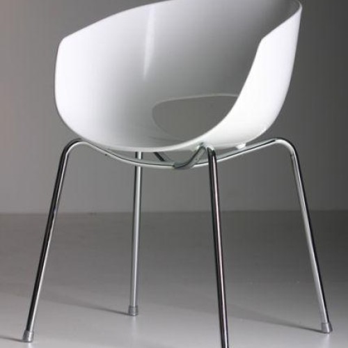 Orbit chair