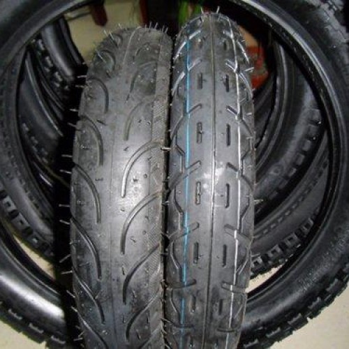 Motorcycle tyre