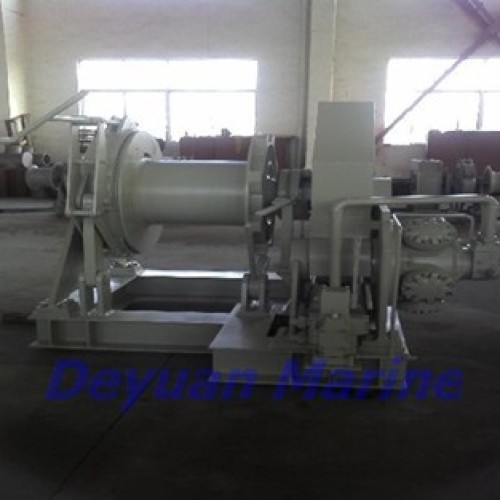 Hydraulic single gyspy mooring winch