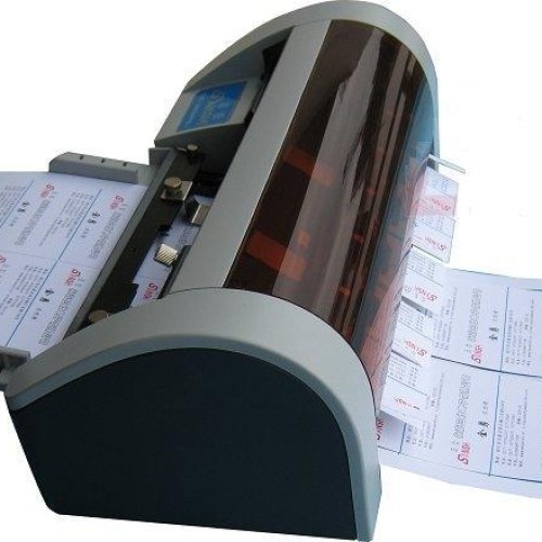 Automatic card cutter