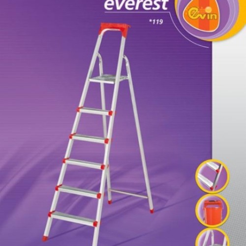 Strong zinc coated iron step ladder