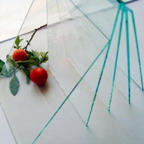 Clear sheet glass