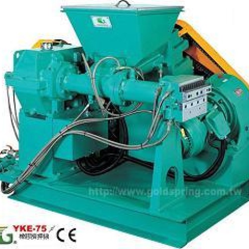 Rubber extruder