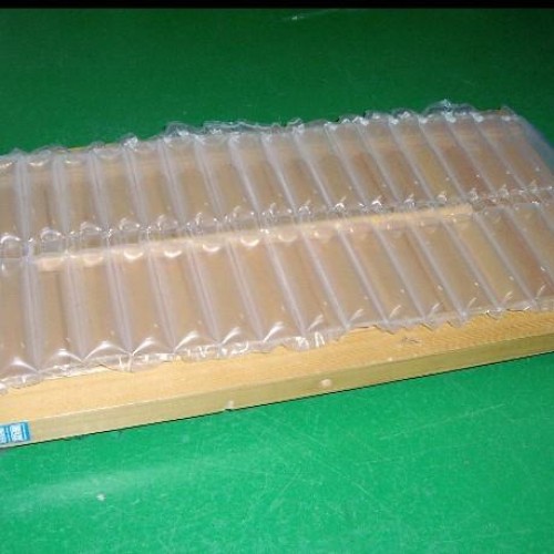 Air bag for wooden blind 