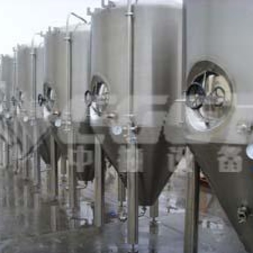 Micro brewery equipment