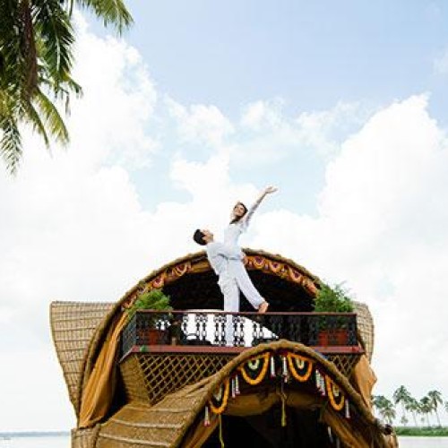 Houseboat tour in kerala backwater