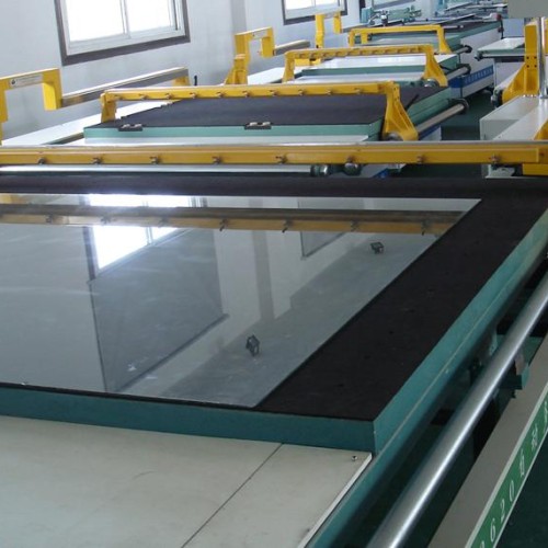 Double glazing glass machine