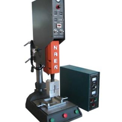 Ultrasonic welding machine