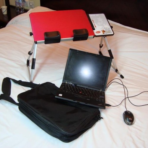 Laptop desk w mouse a wrist pad