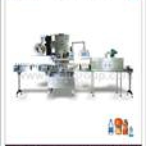 Shrink label inserting machine