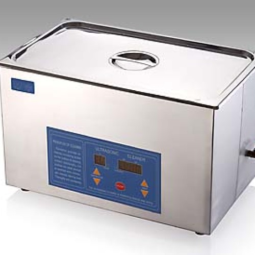 Large capacity ultrasonic cleaner 