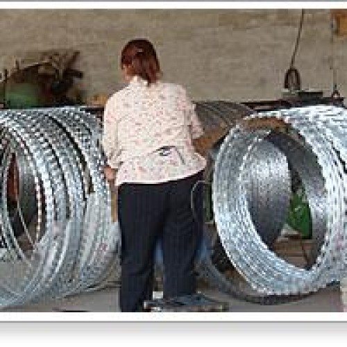 Razor barbed wire