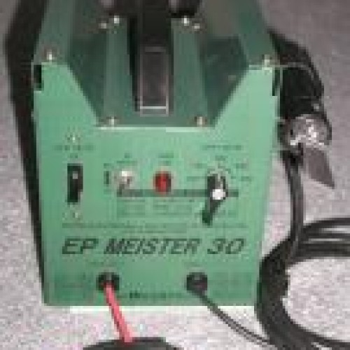 Electrolytic polisher descaler