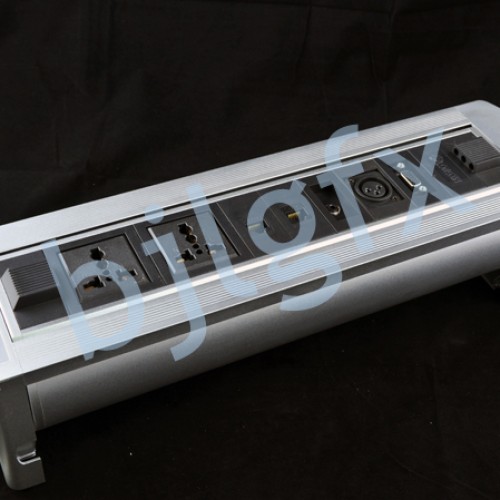 Table-mounted connectivity