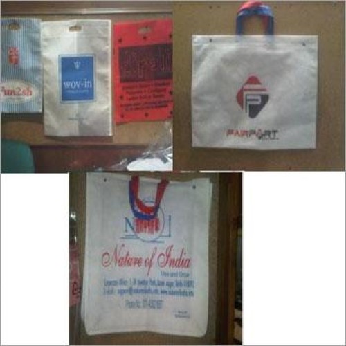 Non woven bags