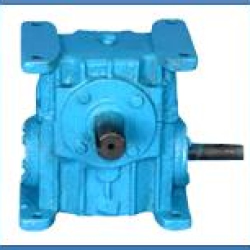 Horizontal reduction gear box