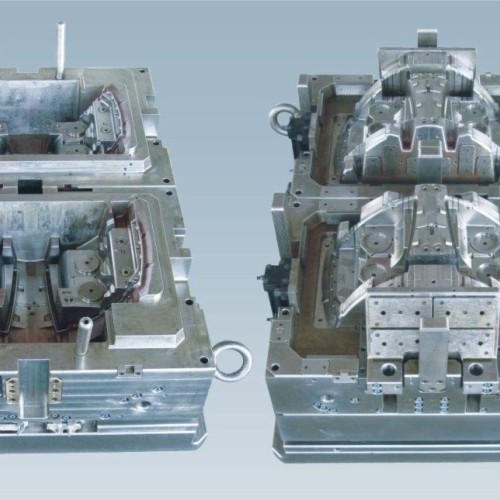 Automotive injection mould