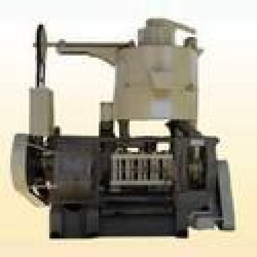 Oil screw press