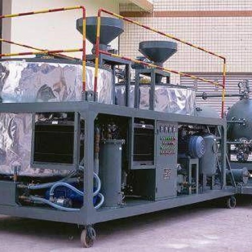 Waste engine oil recycling machine