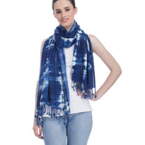 Textured tie dye stole