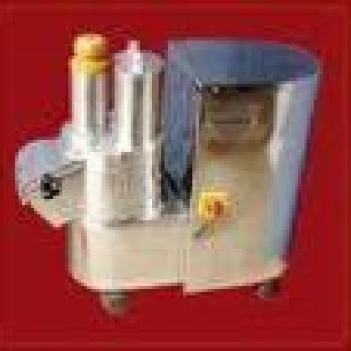 Vegitable cutting machine