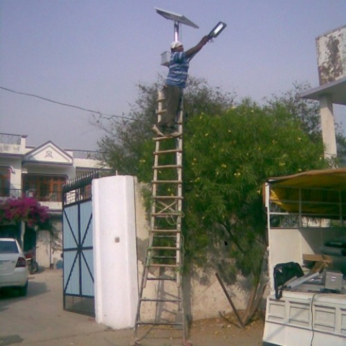 Solar street light