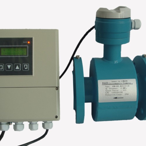 Electromagnetic flow meter converter