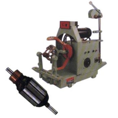 Armature winding machine