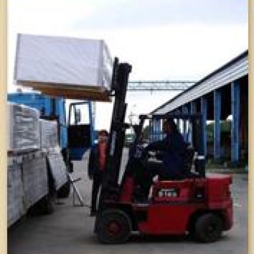 Warehousing services