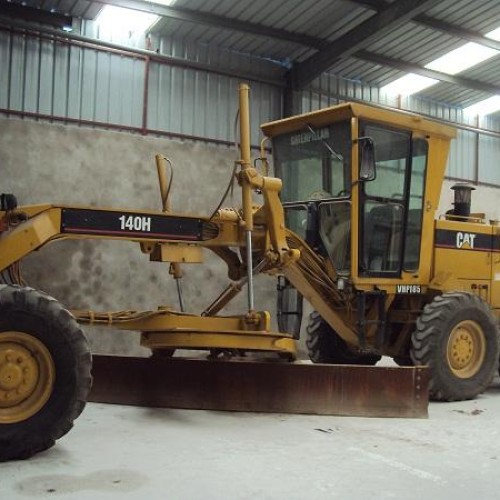 Sell used caterpillar motor grader 140h