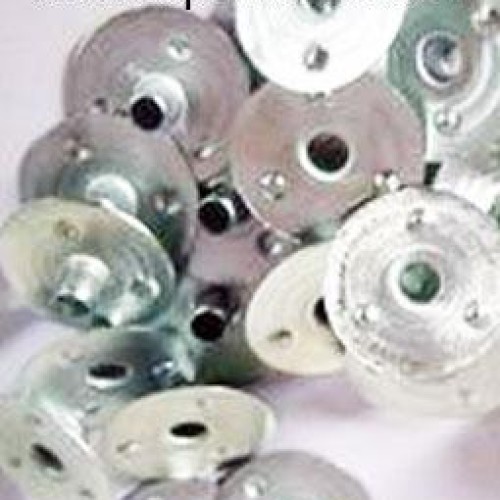 Wick tab, wick clip, wick holder, wick anchor, wick sustainer