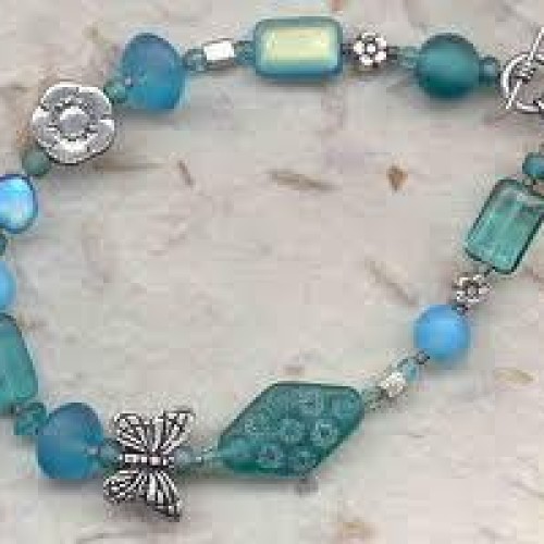 Glass bracelet beads