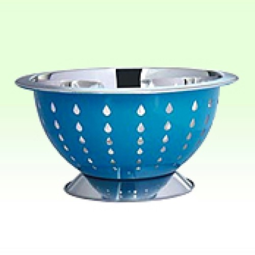 Kitchen colanders 