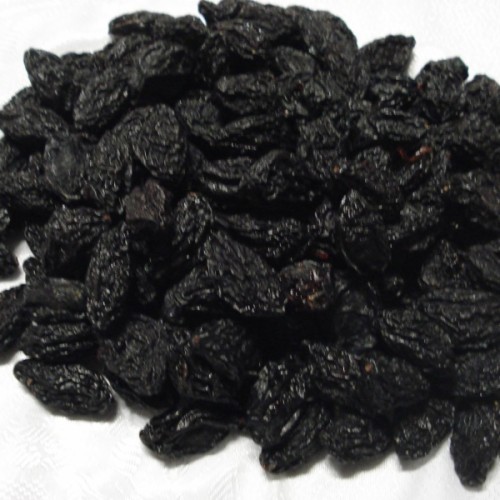 Pitted and unpitted prune 100% natural