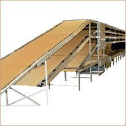 Cooling conveyer
