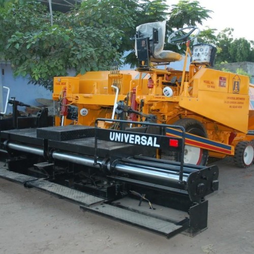 Asphalt paver finisher