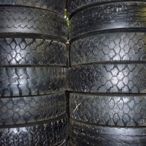 Truck and car tyre scrap